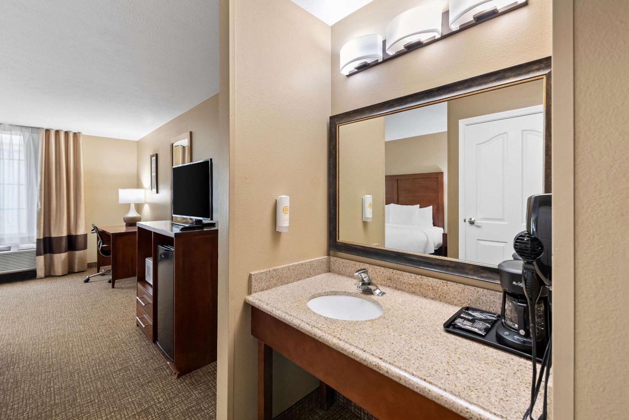 Comfort Inn & Suites El Centro I-8 Екстериор снимка