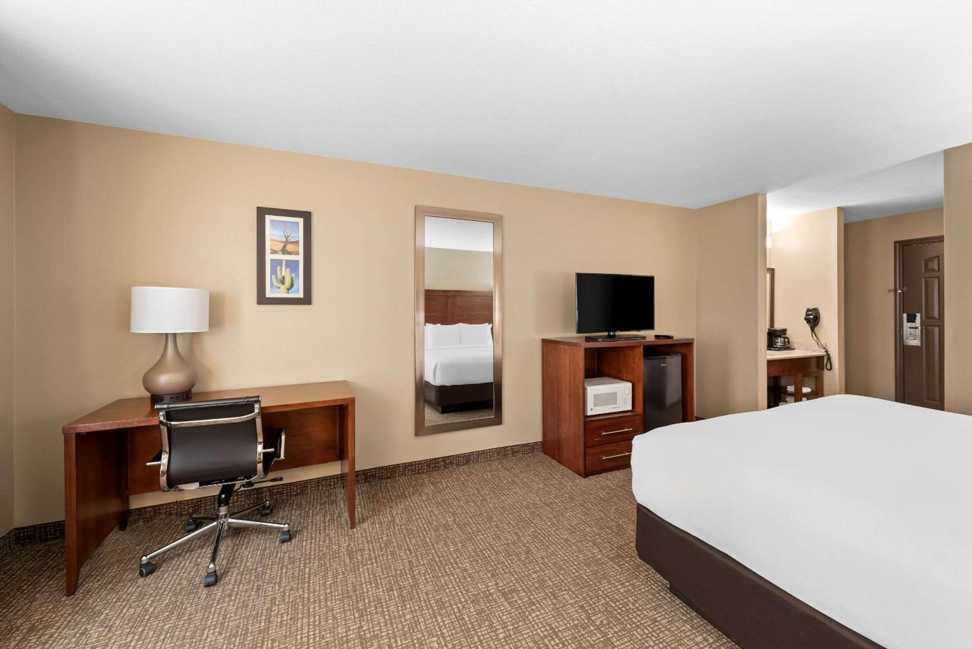 Comfort Inn & Suites El Centro I-8 Екстериор снимка
