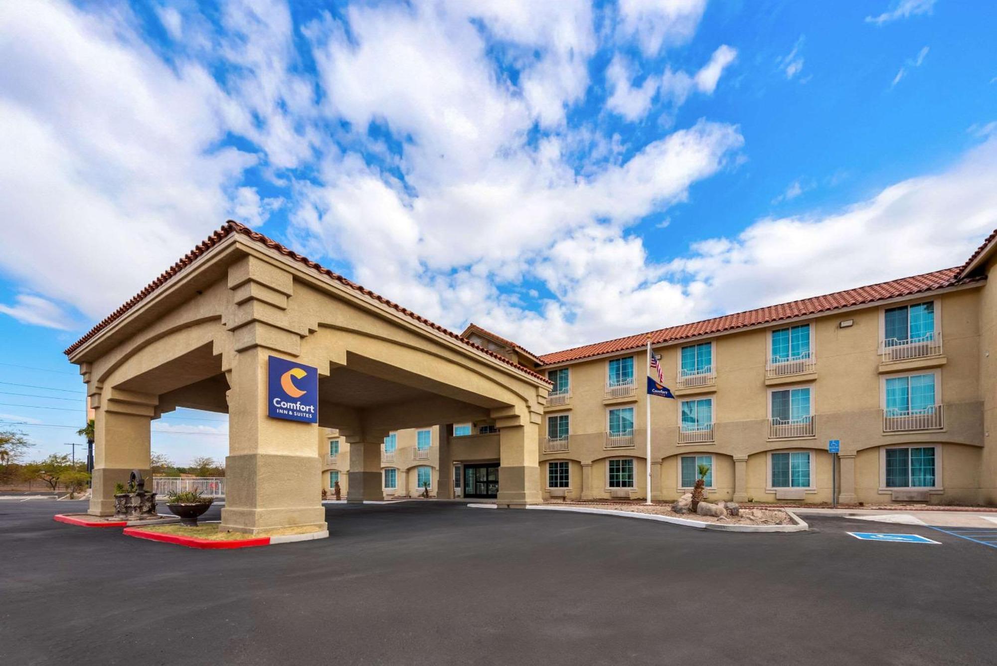 Comfort Inn & Suites El Centro I-8 Екстериор снимка